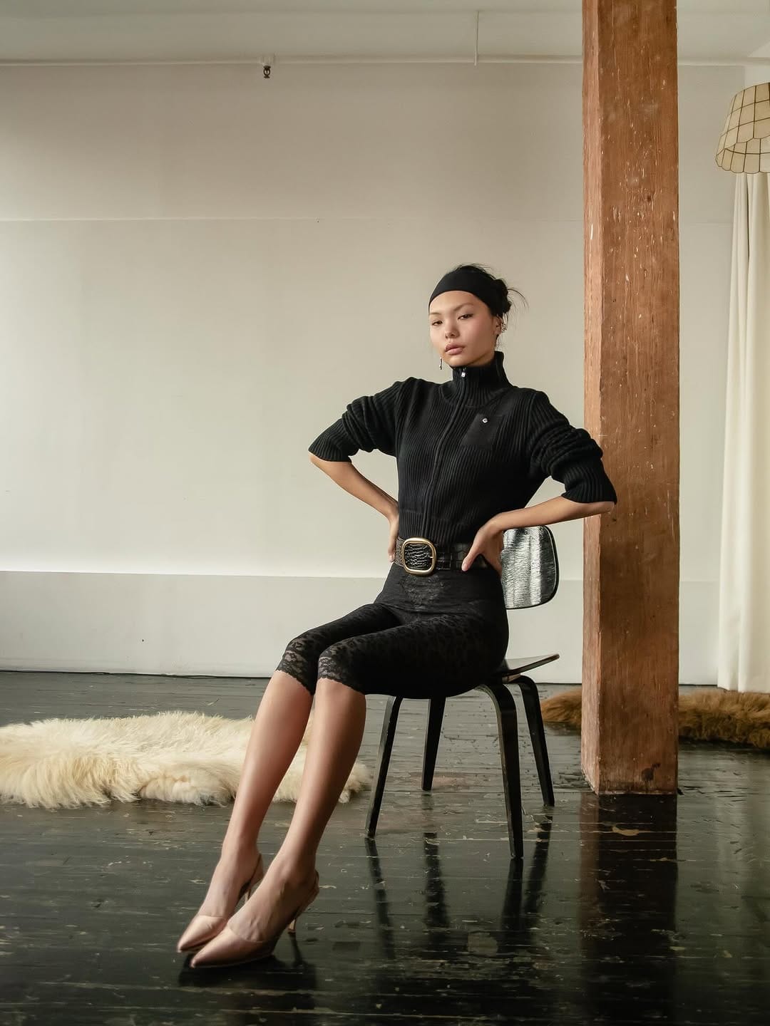 Meet Your New Obsession: The Weekday Zip-Up in Black